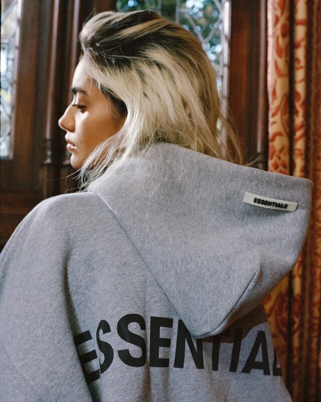 The Essential Guide to Shopping for Essentials Clothing